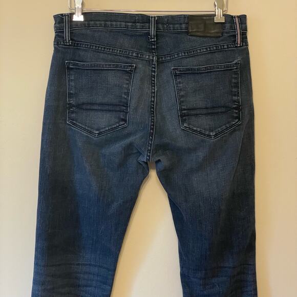 Tommy Hilfiger 33 x 34 Slim jeans medium wash blue denim casual cotton spandex - Picture 8 of 9